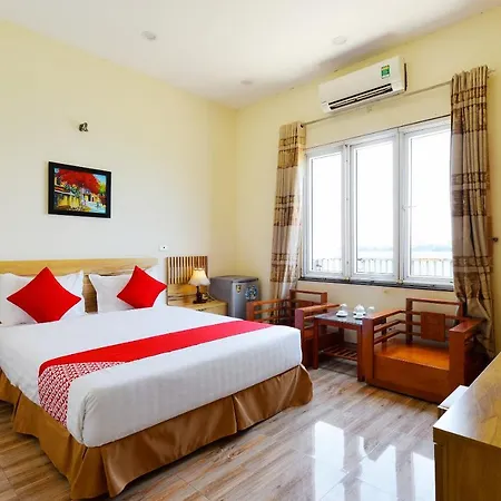 Oyo 279 West Lake Hotel